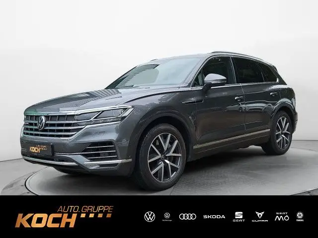 Photo 1 : Volkswagen Touareg 2021 Hybride