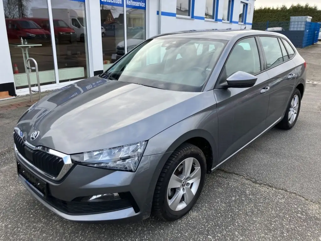 Photo 1 : Skoda Scala 2022 Petrol