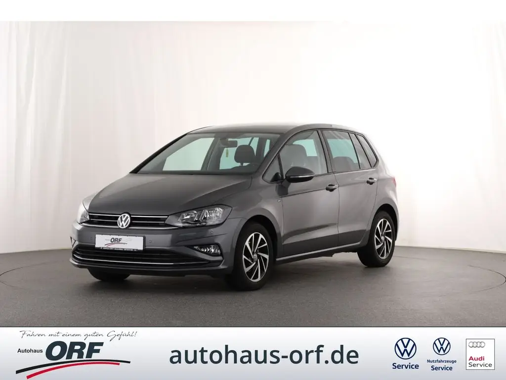 Photo 1 : Volkswagen Golf 2018 Petrol