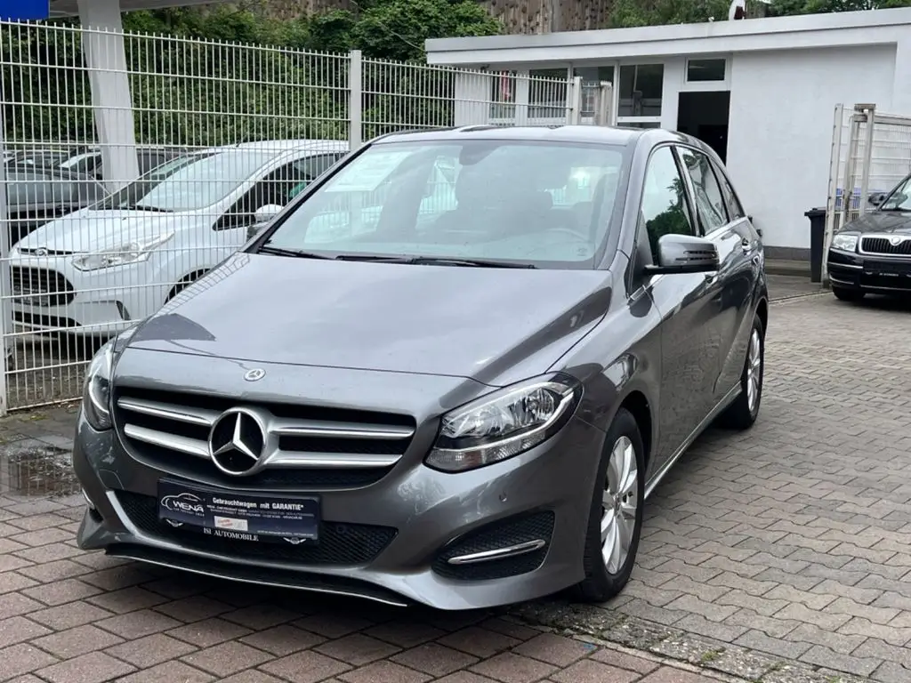 Photo 1 : Mercedes-benz Classe B 2018 Petrol