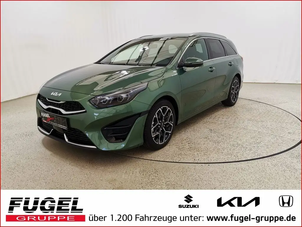 Photo 1 : Kia Ceed 2023 Essence