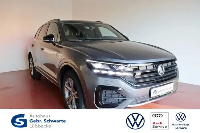 Photo 1 : Volkswagen Touareg 2018 Diesel