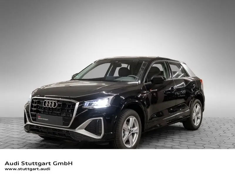 Photo 1 : Audi Q2 2024 Petrol