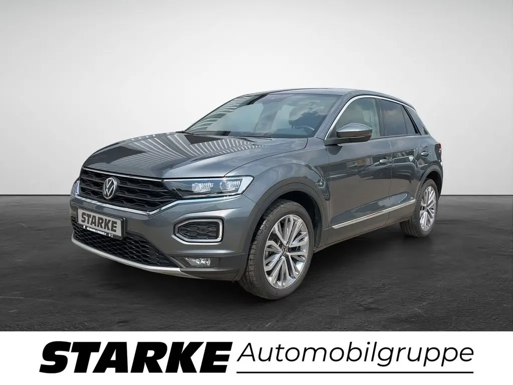 Photo 1 : Volkswagen T-roc 2021 Essence