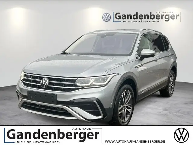 Photo 1 : Volkswagen Tiguan 2024 Petrol