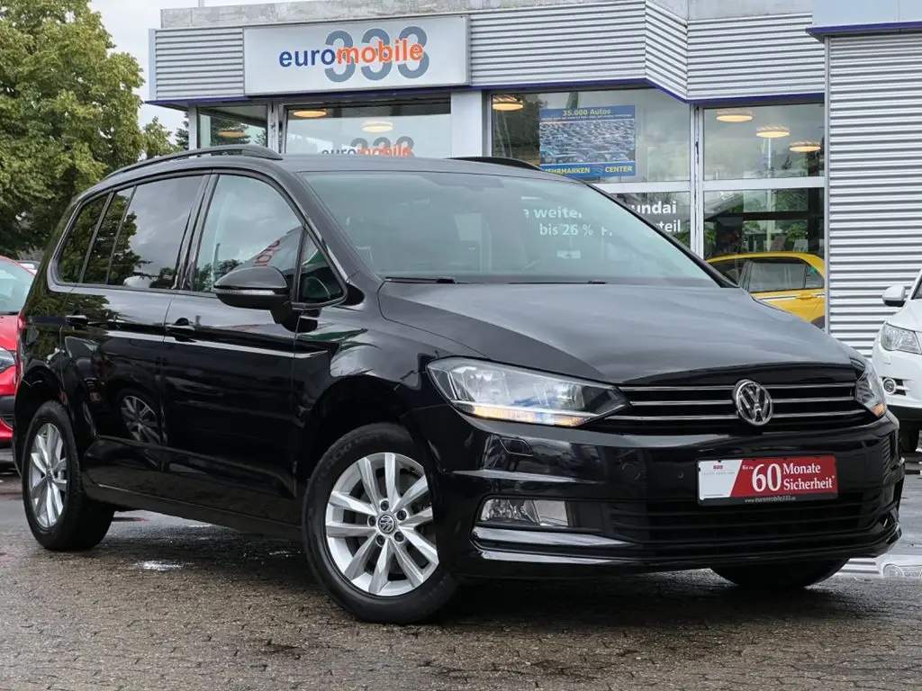 Photo 1 : Volkswagen Touran 2016 Petrol