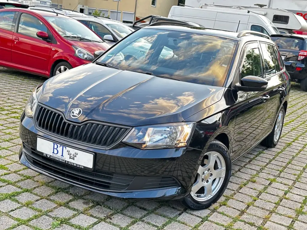 Photo 1 : Skoda Fabia 2016 Essence