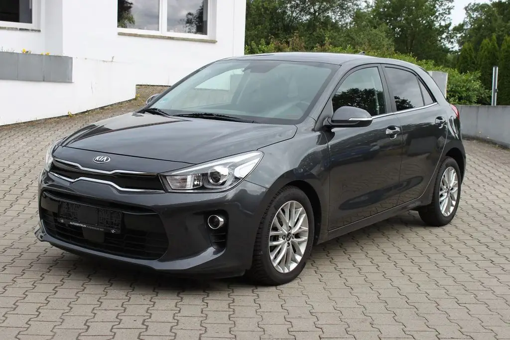 Photo 1 : Kia Rio 2019 Essence