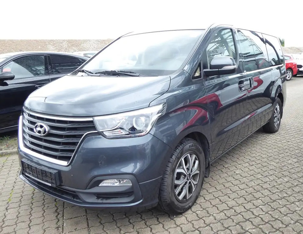 Photo 1 : Hyundai H-1 2020 Diesel