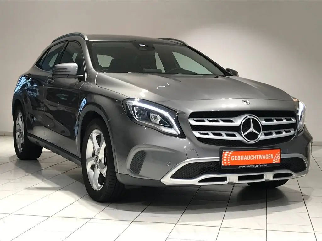 Photo 1 : Mercedes-benz Classe Gla 2017 Petrol