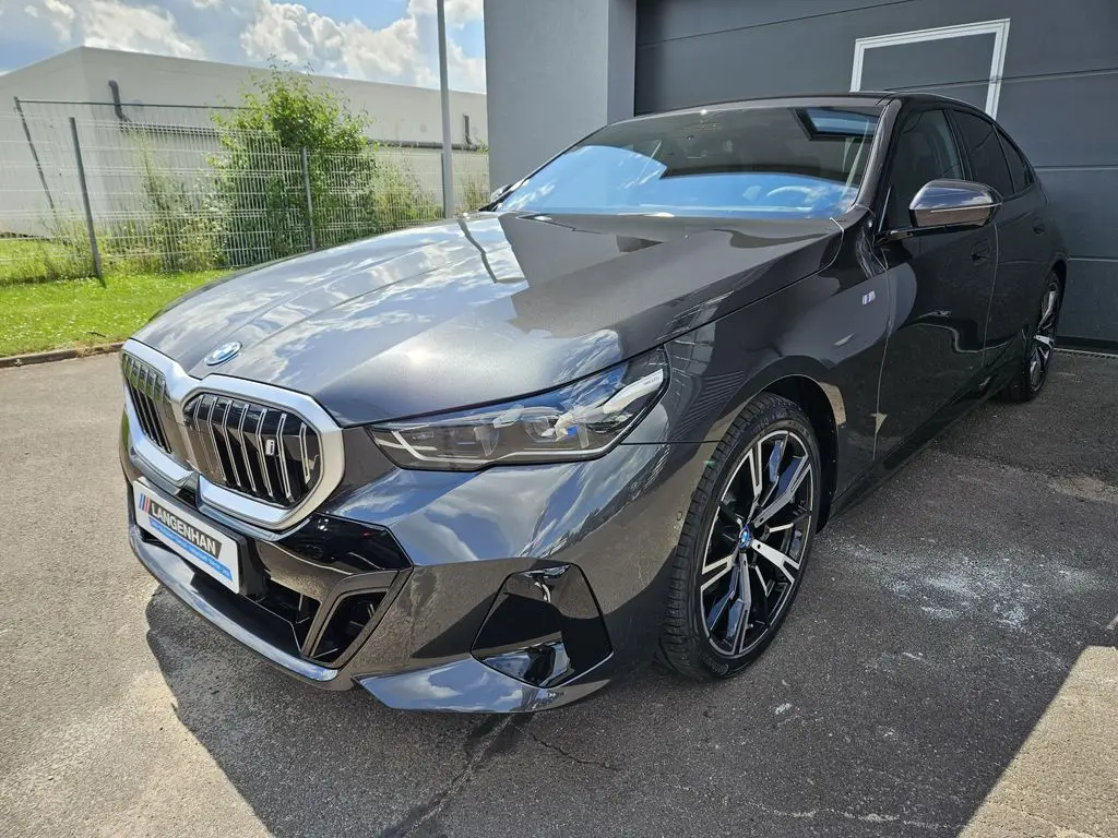 Photo 1 : Bmw I5 2024 Non renseigné