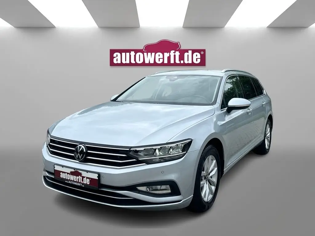 Photo 1 : Volkswagen Passat 2023 Diesel