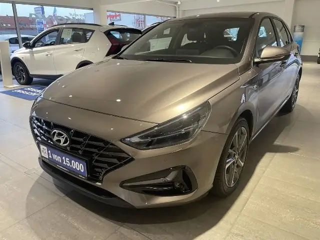 Photo 1 : Hyundai I30 2023 Petrol