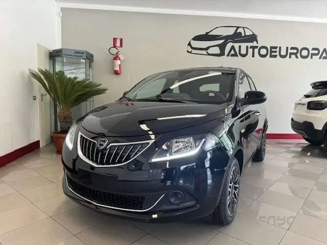 Photo 1 : Lancia Ypsilon 2024 LPG