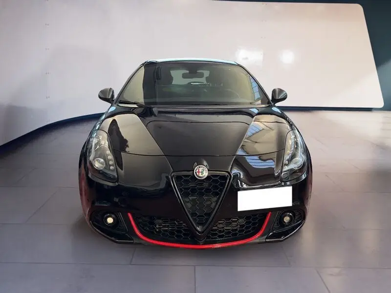 Photo 1 : Alfa Romeo Giulietta 2020 Essence