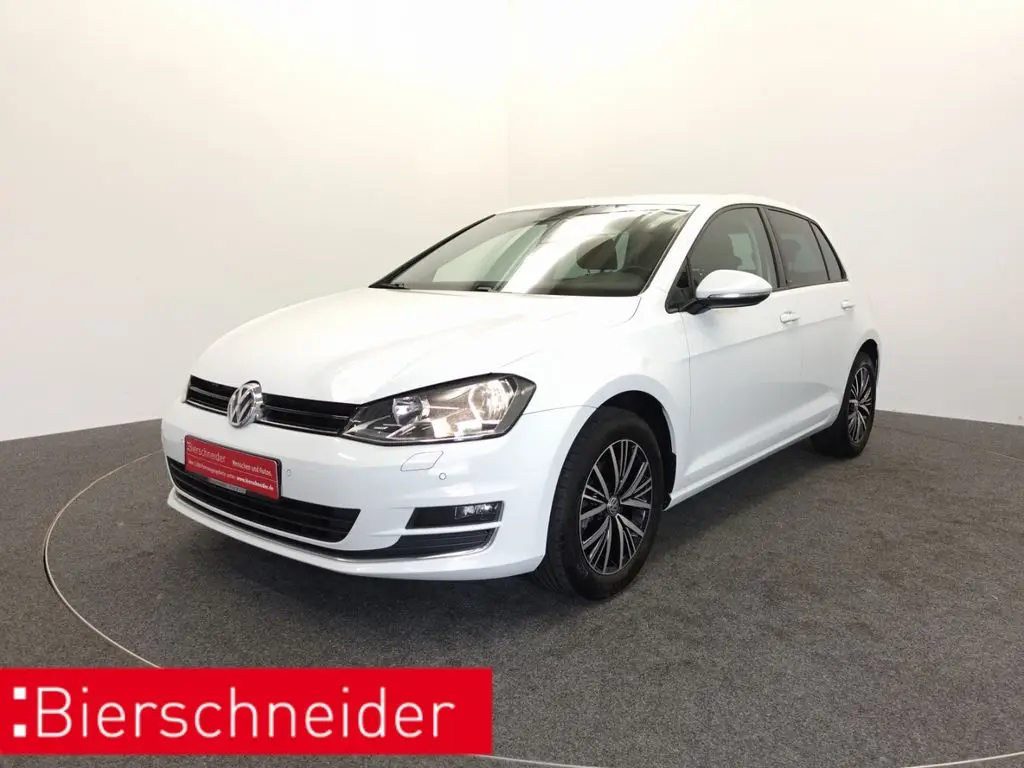 Photo 1 : Volkswagen Golf 2016 Essence