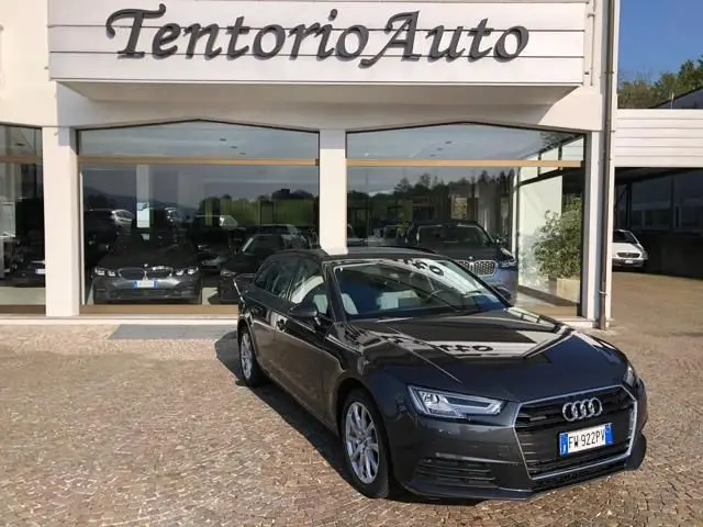 Photo 1 : Audi A4 2019 Diesel