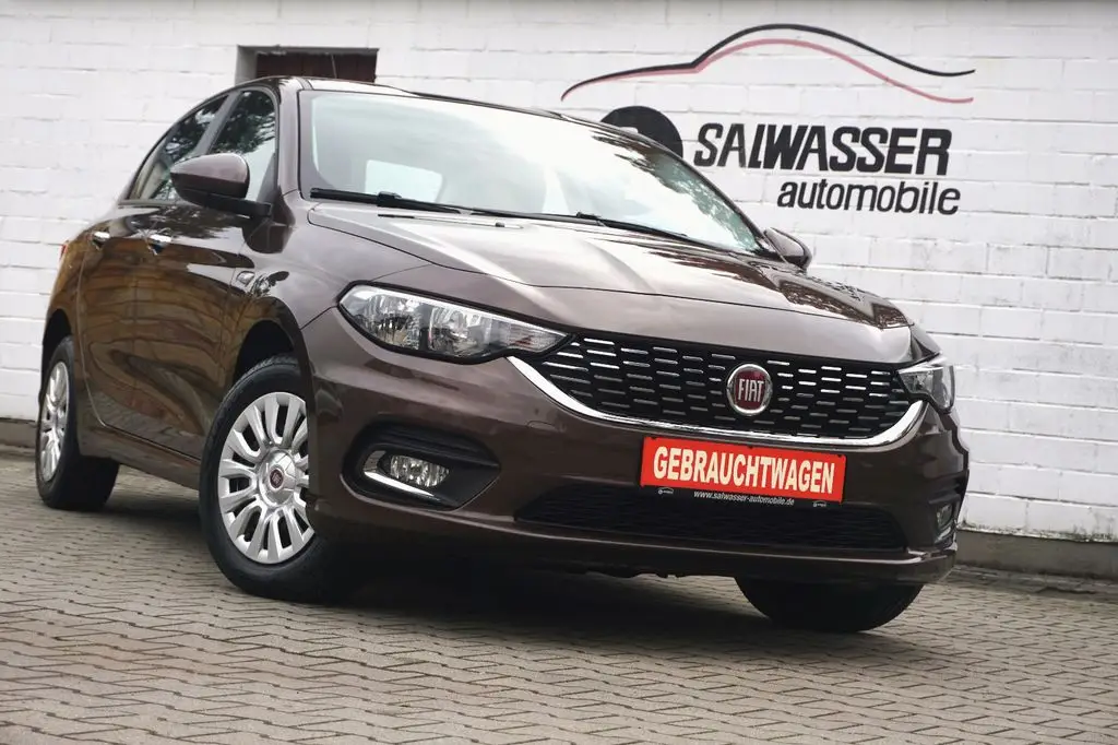 Photo 1 : Fiat Tipo 2019 Petrol