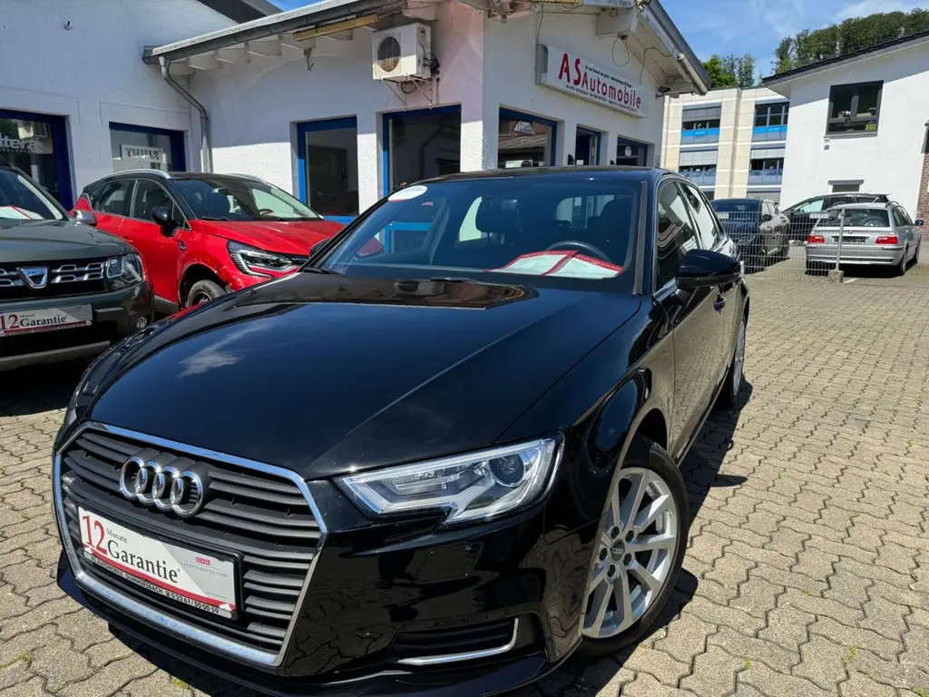 Photo 1 : Audi A3 2017 Diesel