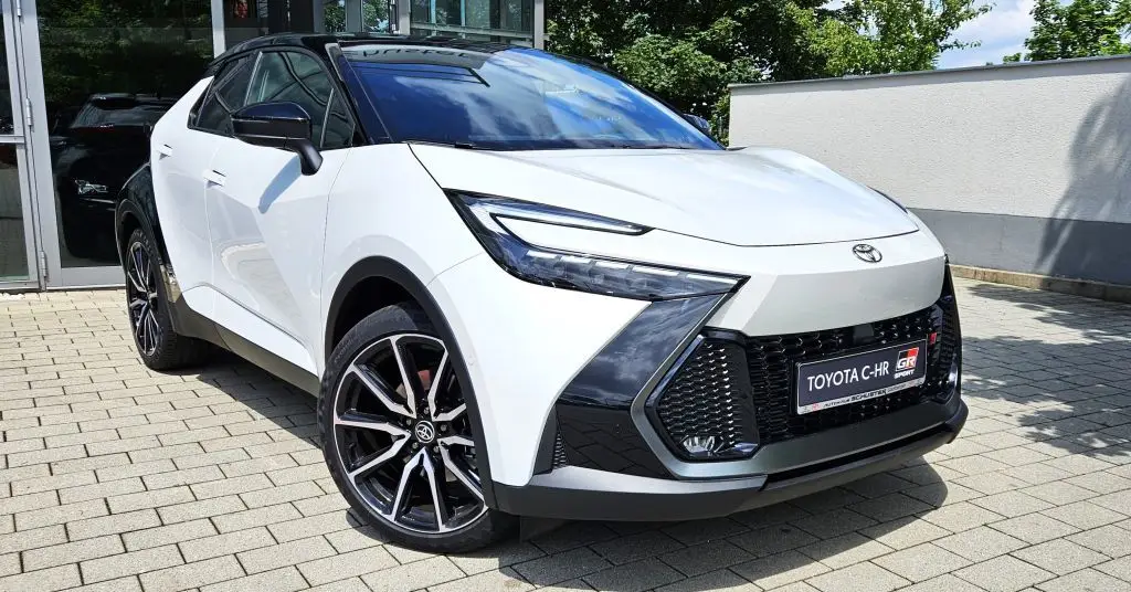 Photo 1 : Toyota C-hr 2024 Hybrid