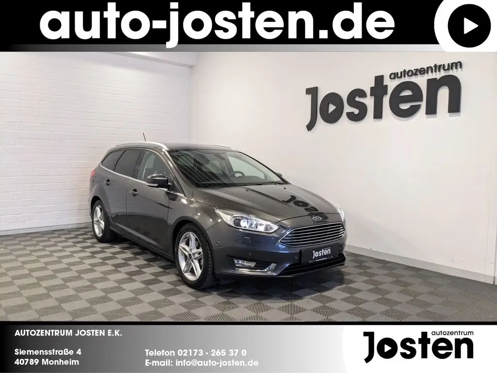 Photo 1 : Ford Focus 2018 Petrol