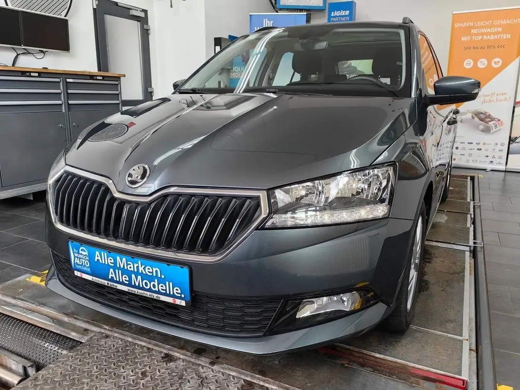 Photo 1 : Skoda Fabia 2019 Essence