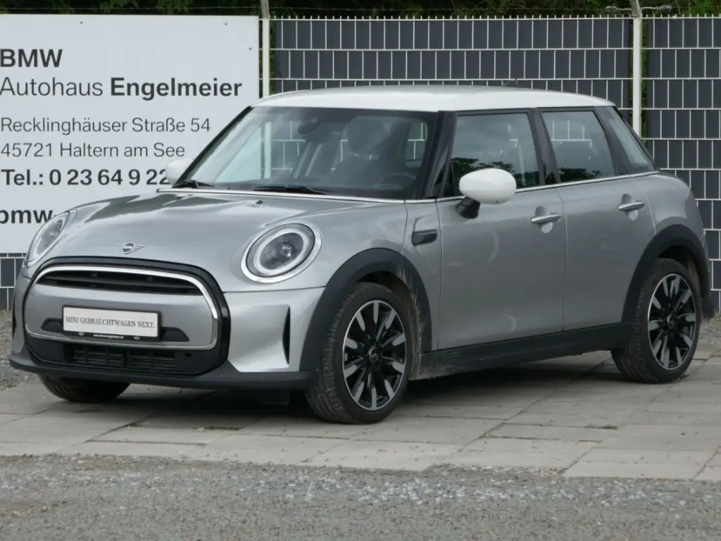 Photo 1 : Mini Cooper 2023 Petrol