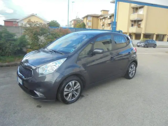 Photo 1 : Kia Venga 2016 Diesel