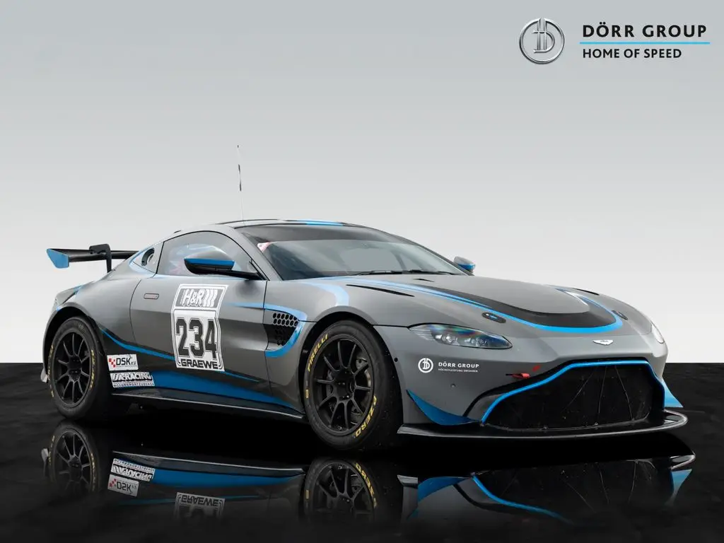 Photo 1 : Aston Martin V8 2022 Essence