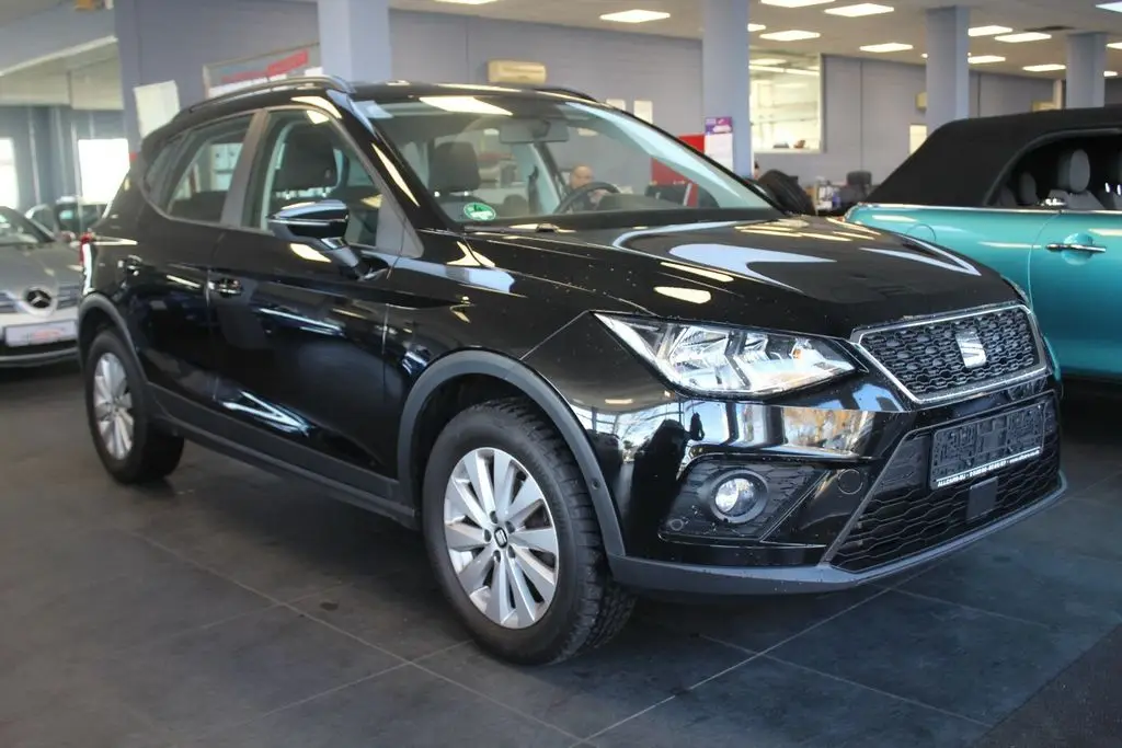 Photo 1 : Seat Arona 2018 Essence