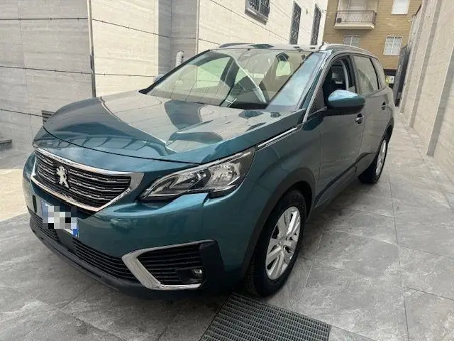 Photo 1 : Peugeot 5008 2019 Diesel