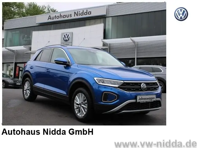 Photo 1 : Volkswagen T-roc 2024 Petrol