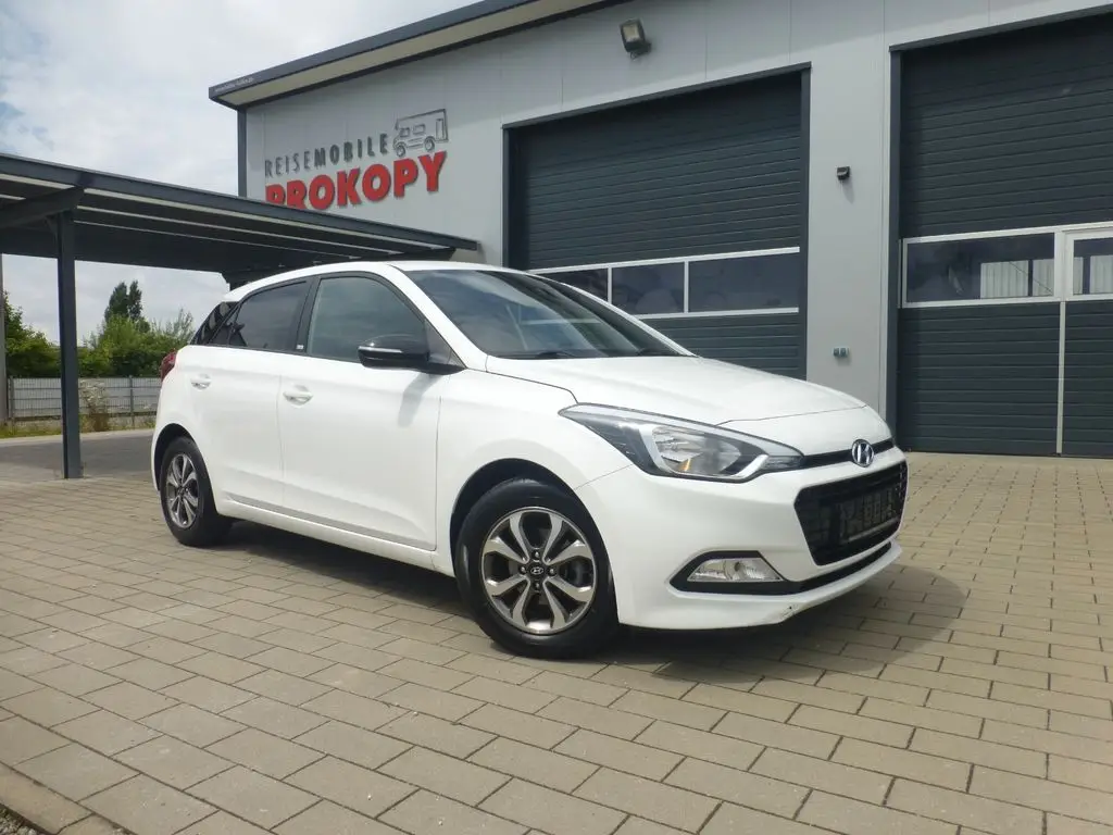 Photo 1 : Hyundai I20 2018 Petrol