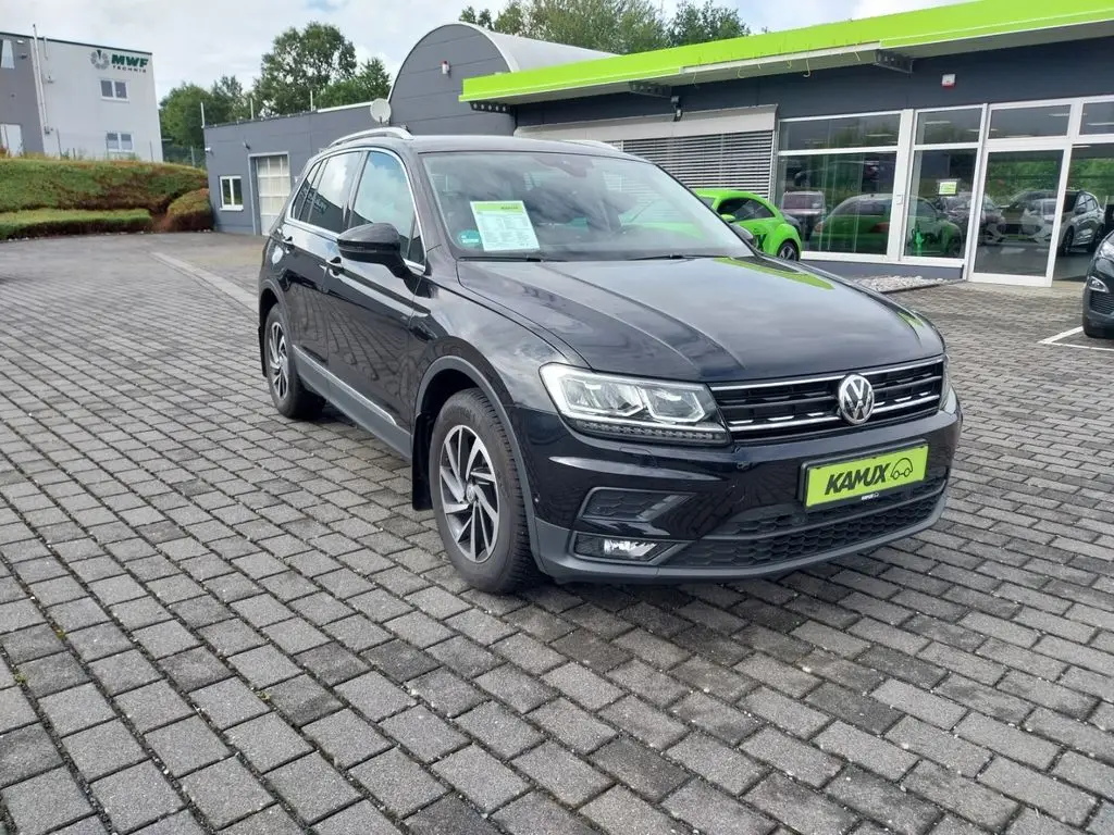 Photo 1 : Volkswagen Tiguan 2019 Petrol