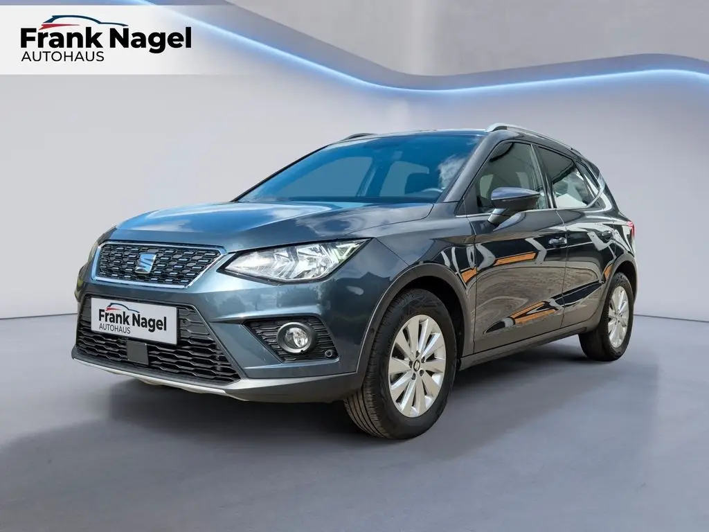 Photo 1 : Seat Arona 2021 Essence