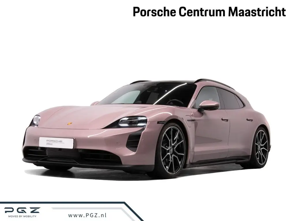Photo 1 : Porsche Taycan 2023 Non renseigné