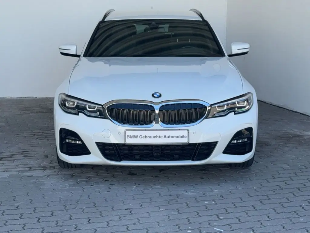 Photo 1 : Bmw Serie 3 2021 Hybrid