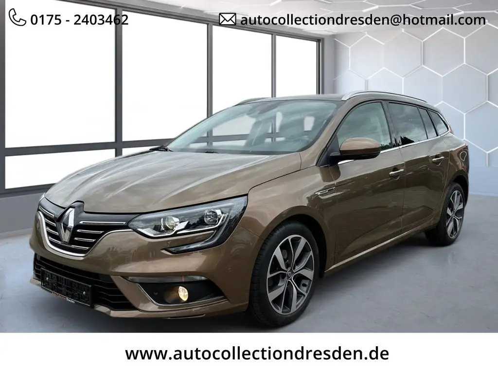 Photo 1 : Renault Megane 2016 Essence