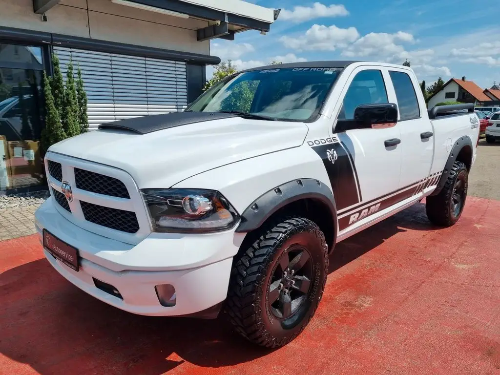 Photo 1 : Dodge Ram 2018 Petrol