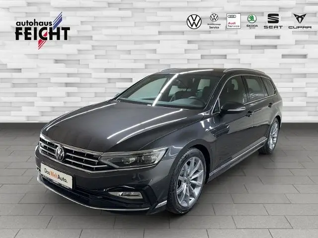 Photo 1 : Volkswagen Passat 2023 Essence