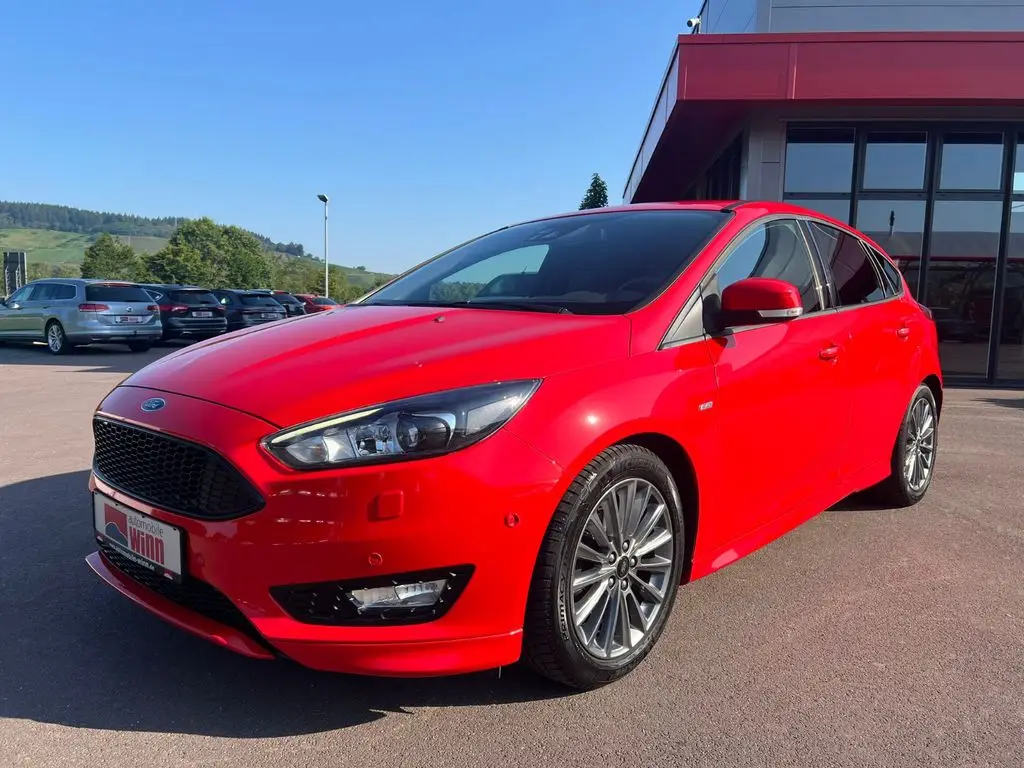 Photo 1 : Ford Focus 2018 Essence