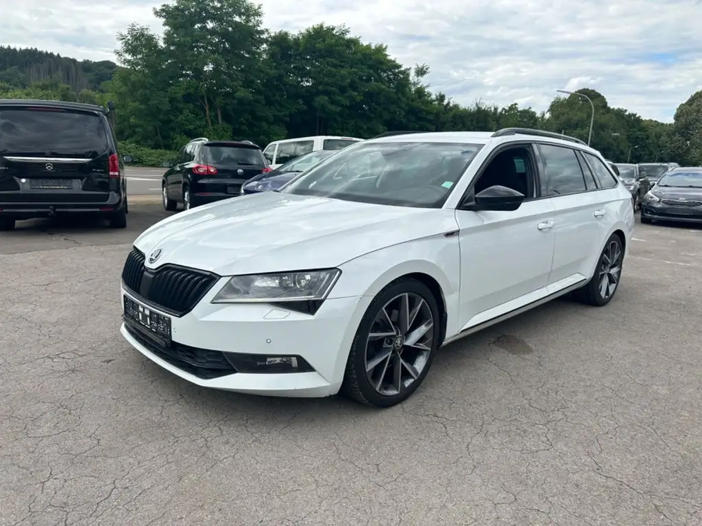 Photo 1 : Skoda Superb 2017 Diesel