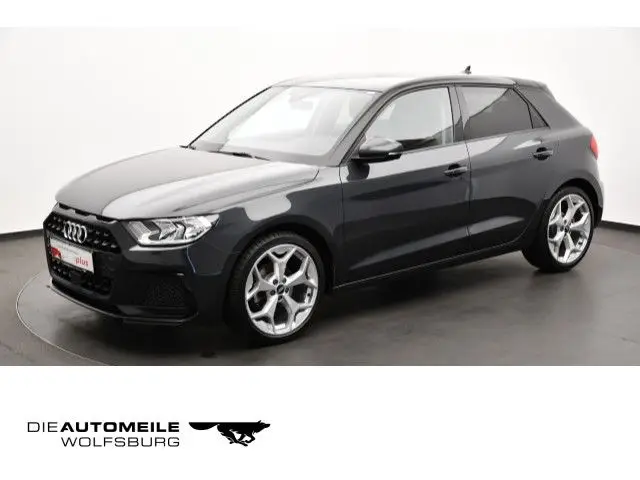 Photo 1 : Audi A1 2021 Essence