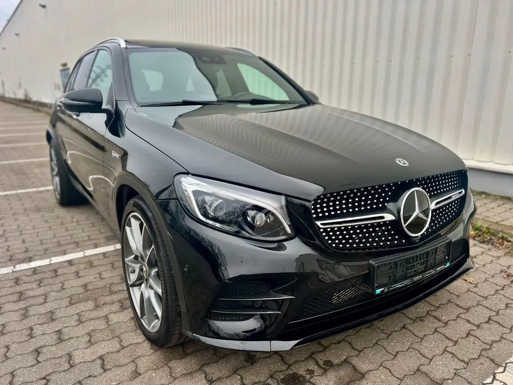 Photo 1 : Mercedes-benz Classe Glc 2019 Petrol