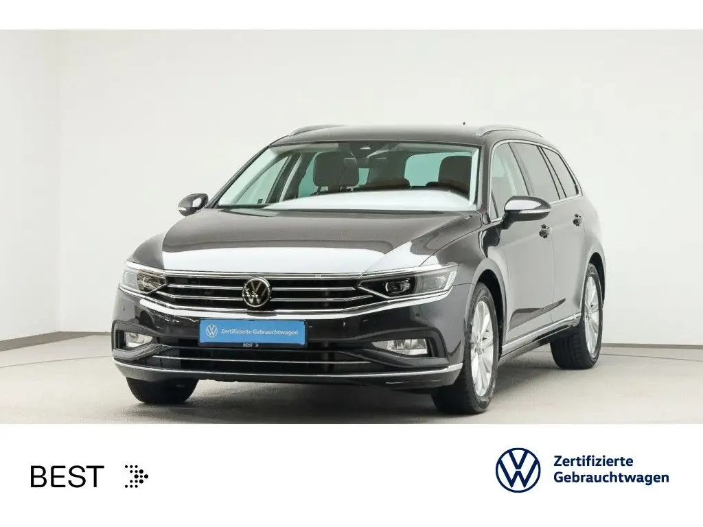 Photo 1 : Volkswagen Passat 2023 Diesel