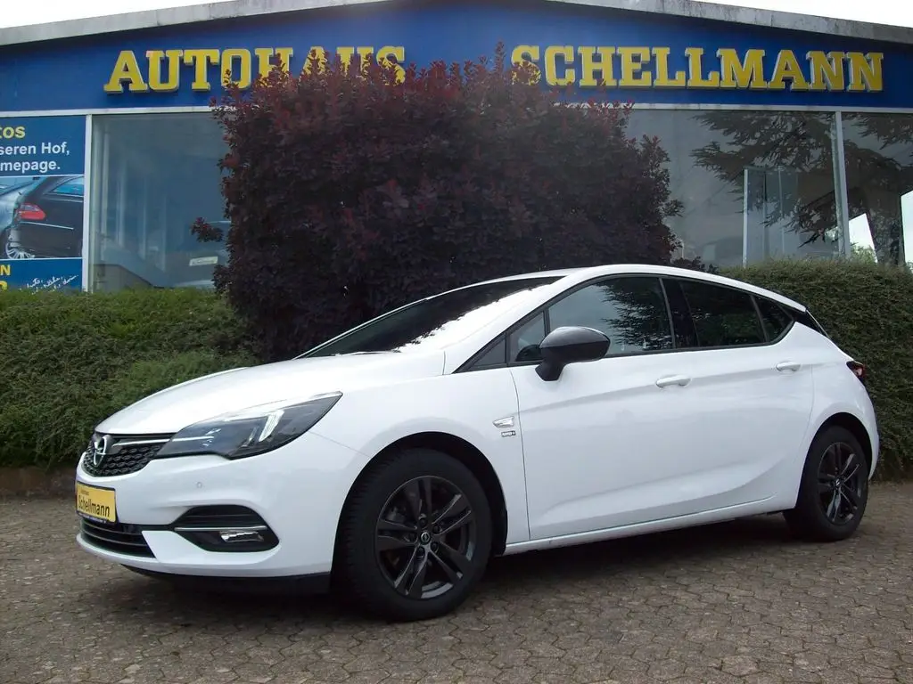 Photo 1 : Opel Astra 2020 Essence