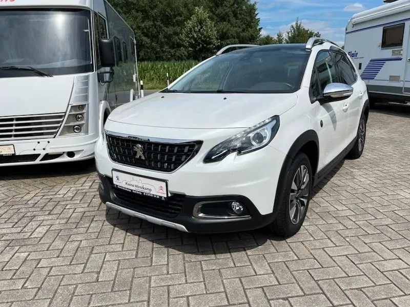 Photo 1 : Peugeot 2008 2019 Essence