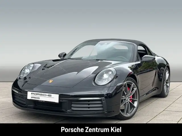 Photo 1 : Porsche 992 2022 Petrol