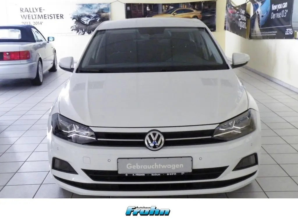 Photo 1 : Volkswagen Polo 2020 Essence