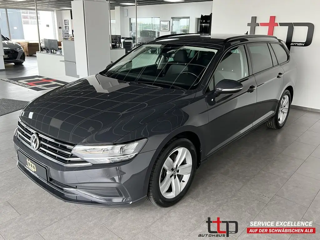 Photo 1 : Volkswagen Passat 2020 Diesel